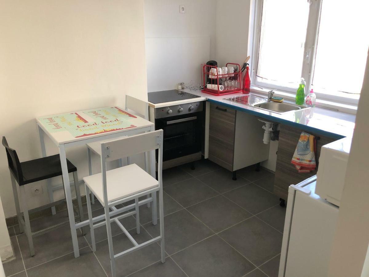 Residence Nelly Tarbes Esterno foto